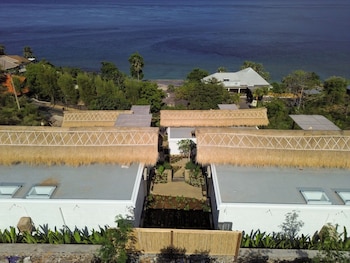 angsoka villas amed