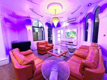 Frenezia Boutique Apart-Hotel,,5 star