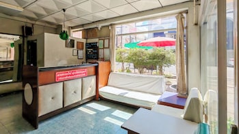 suriyart hotel