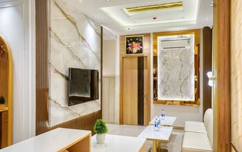 hotel holiday dreamz by ajooni hospitality