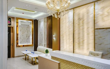 hotel holiday dreamz by ajooni hospitality