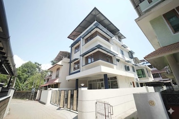 vallimony luxury stays padmanabha temple