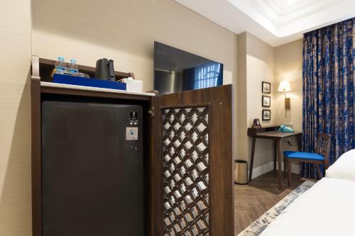 ashley newair menteng with air purifier