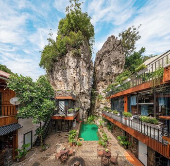 favos ninh binh hotel and villas