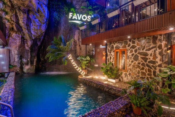 favos ninh binh hotel and villas