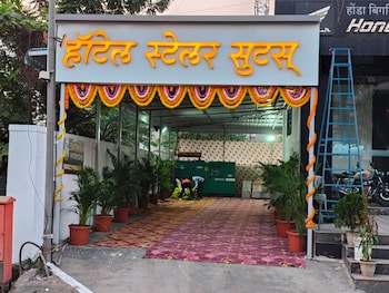 hotel stellar suites dombivali