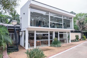 papalo resort hotel