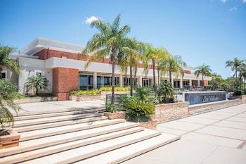 papalo resort hotel