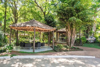 papalo resort hotel