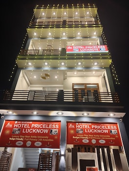 hotel priceless amity university lucknow