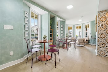 the marilyn inn