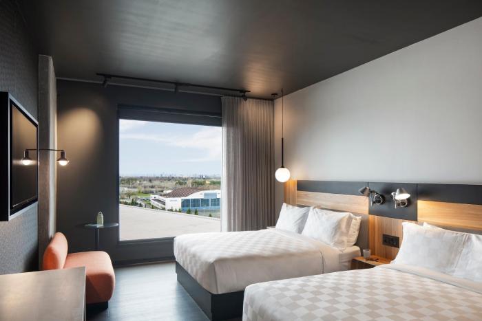alt hotel ottawa airport