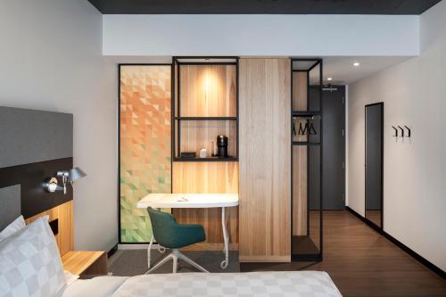 alt hotel ottawa airport