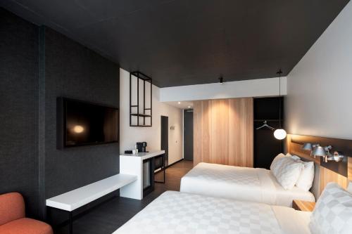 alt hotel ottawa airport