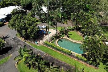 Atherton Tourist Park,,1 star