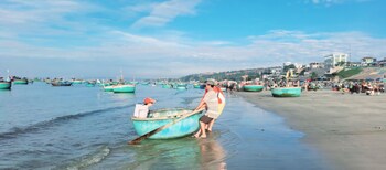 pho homestay fishing village