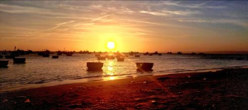 pho homestay fishing village