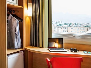 Ibis Rio De Janeiro Nova America,Del Castilho>>Copacabana,3 star