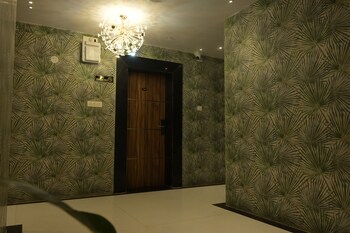hotel slr grand haven