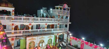 hotel karishma palace badnawar