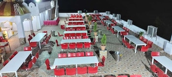 Hotel Karishma Palace Badnawar,,3 star