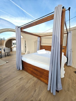 Panoramic Suites,,3 star
