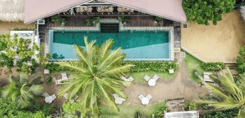 Banana Bunks Mirissa,,2 star