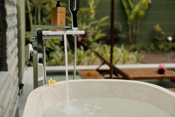 nauma ubud villa