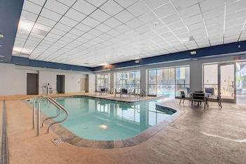 the lapis suite at the platinum hotel