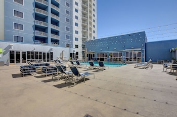the lapis suite at the platinum hotel