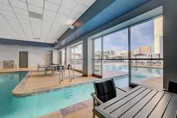 the lapis suite at the platinum hotel