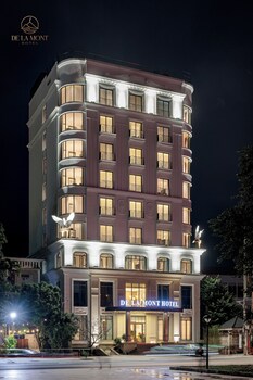 de la mont hotel ha giang