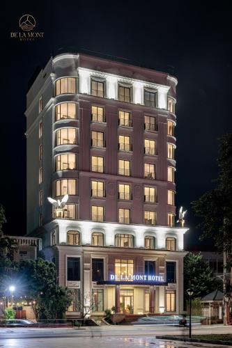 de la mont hotel ha giang