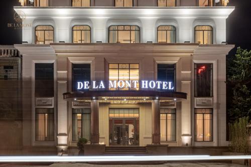 de la mont hotel ha giang