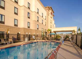 Hampton Inn & Suites Huntsville,Huntsville>>Conroe,3 star