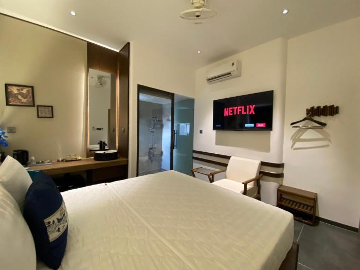 ong nhu 5 hotel