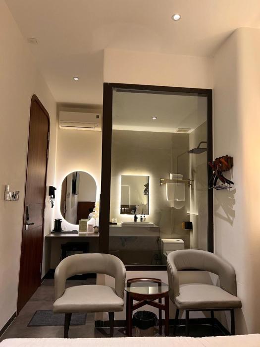 ong nhu 5 hotel