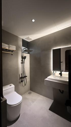 ong nhu 5 hotel