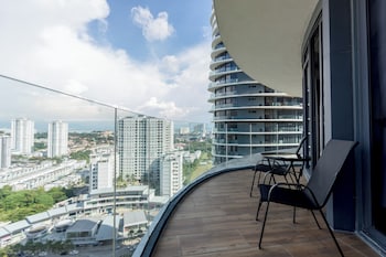artes suite penang