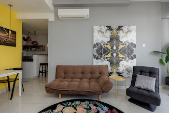 artes suite penang