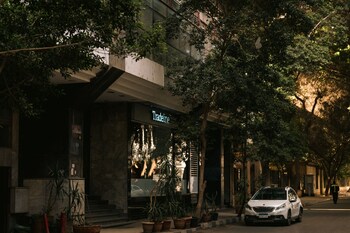 Brassbell Zamalek Diplomatic Zone Near Marriott,,2 star