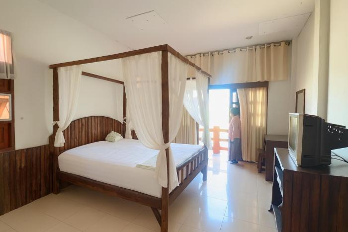 oyo 75597 the tewsone resort