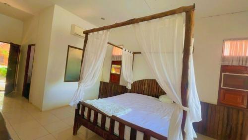 oyo 75597 the tewsone resort