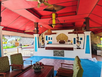 the moon rabbit resort pai