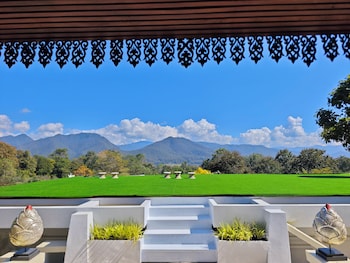 the moon rabbit resort pai