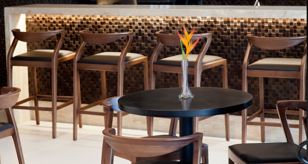 golden tulip sao jose dos campos