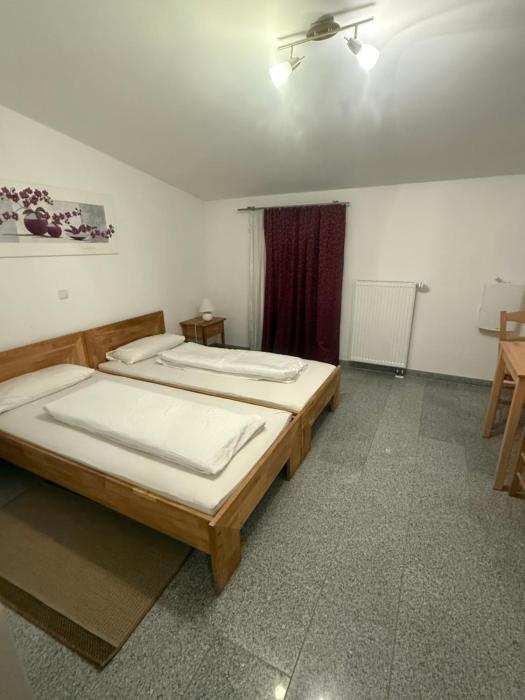attika hotel