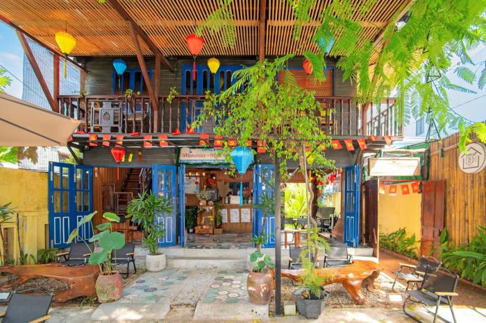 memories hoi an villa