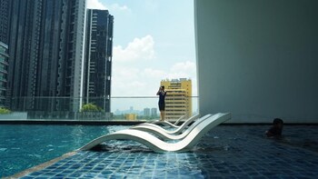 reizz residence by perkasa ikon