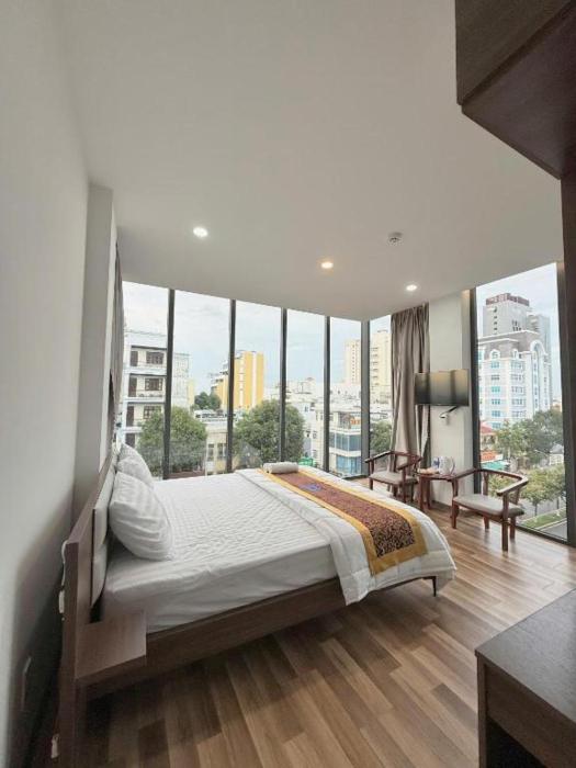 mbee hotel